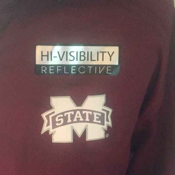 All weather MIssissippi State University jacket - Picture 3 of 8